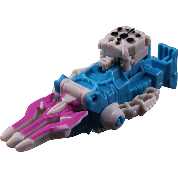 TakaraTomy Power Of The Primes Waves 2 And 3 Stock Photos Reveal Only Disappointing News 05 (5 of 57)